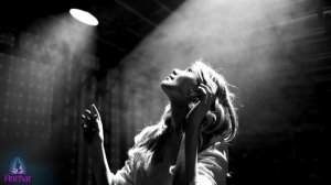 Святая и грешная.