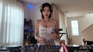 Kira X - 2026 house mix   laidback groove