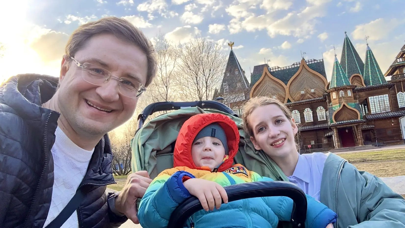 Каникулы с детьми. Гуляем, играем, общаемся.