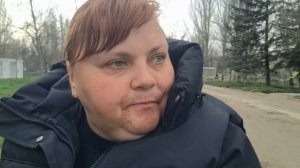 мукбанг  в парке пью кофе