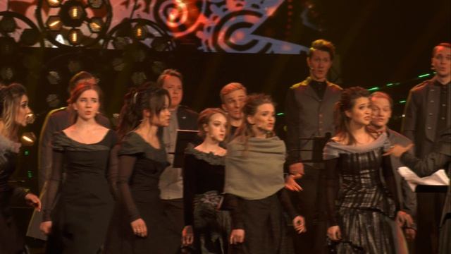 МЛАДАхор - Country Dances