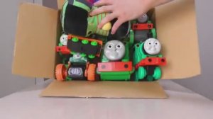 Паровозик Томас, играем с коллекцией паровозиков