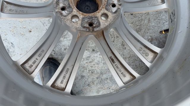 R19 BMW 630 Style (OEM 36116881665)