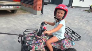 СОФУНЬЯ ШАЛУНЬЯ - СОФИЯ МОЕТ КВАДРОЦИКЛЫ.