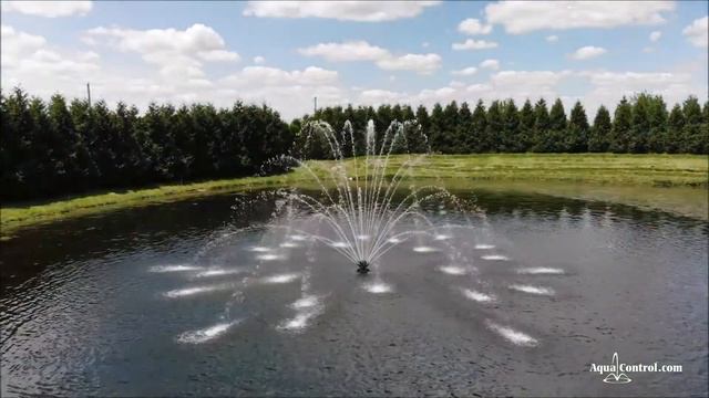 Плавающий фонтан Aqua Control серии Display Aerator с насадкой Quad