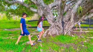 Настя с друзьями не могут поделить папу [get.gt]