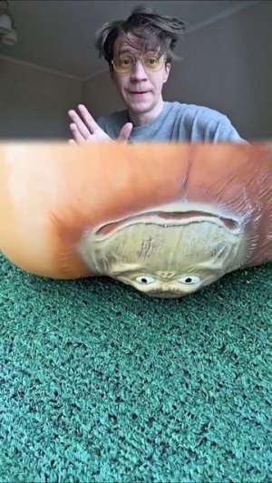 Что внутри ГОРИЛЛЫ? Игрушка против воды 😱