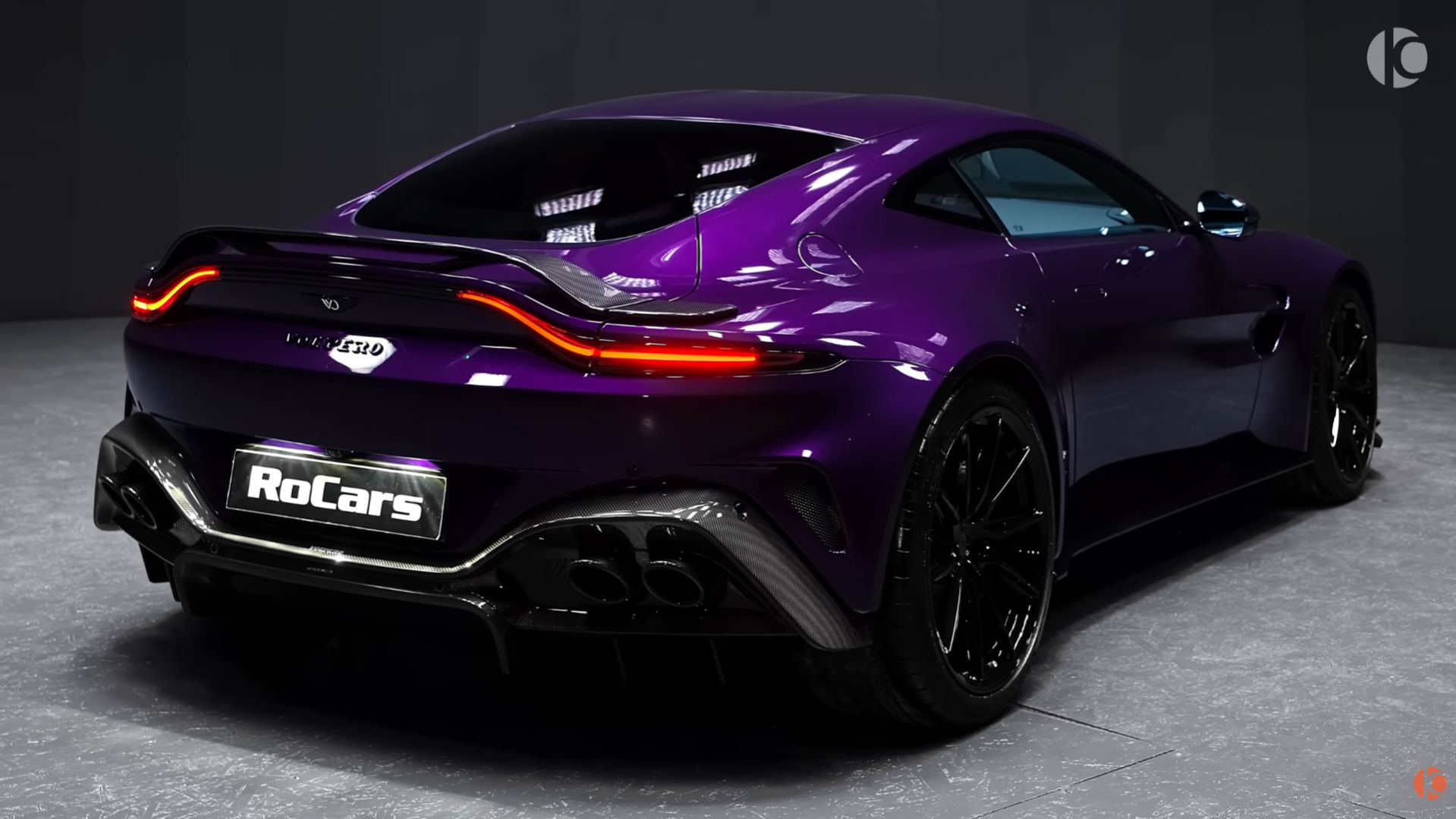 Aston Martin Vantage 2026. Обзор экстерьера и интерьера.