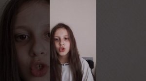 это рубрика вопрос ответ с  Алисой ребят пишите в комментариях мне вопросы я на них отвечу