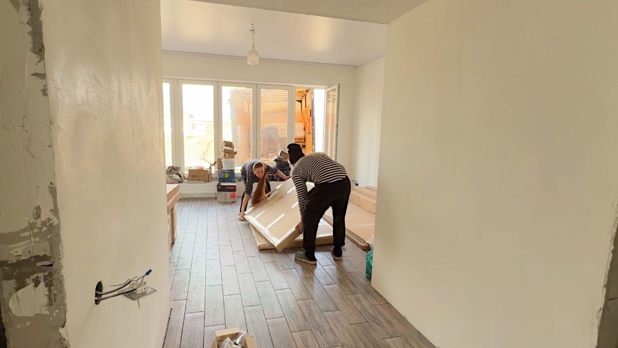 Купили новую мебель для дома. Делаем ремонт своими руками. Строим дом в деревне.