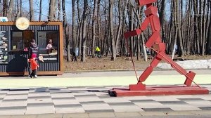 Едем с папой и его другом на велосипеде