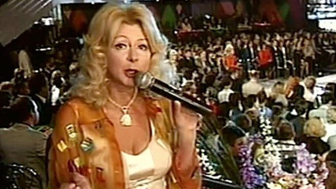 Ведущая ринга Тамара Максимова призналась, что в 80-х годах ей пришлось для цензуры изменить фамили