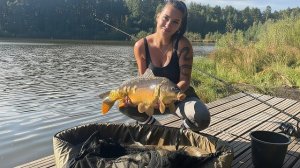 Ловля карпа в одиночку с ночевкой. Прекрасный день для заброса на природе. Рыбалка на озере