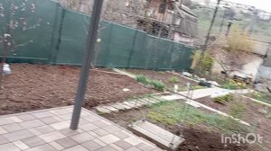 ЗАПАСАЕМСЯ ДРОВАМИ.