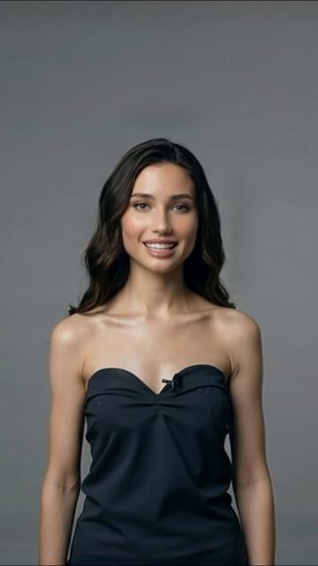 Смотри новое видео с Бруной Луккас.