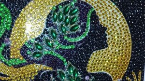 "ДЕВУШКА - ЗЕЛЁНАЯ ПЛАНЕТА" алмазная мозаика