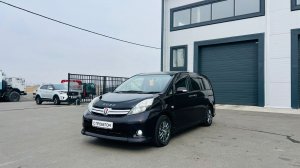 Toyota Isis, 2013 год