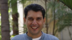 Фон тишины  ( часть #2 ) "Мне кажется, что я схожу с ума"  Цезарь Теруэль