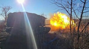 ВС РФ нанесли удары по оборонным предприятиям, энергообъектам и арсеналам ВСУ.