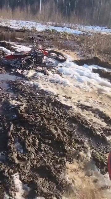 Пытаюсь поймать рыбу на сапог 🤣