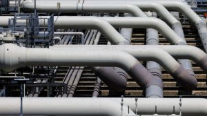 Работу газового комплекса "Хабшан" в Абу-Даби остановили из-за пожара