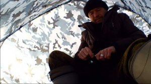 ТАКОЙ БЕШЕНЫЙ КЛЁВ ПЛОТВЫ Я ЕЩЁ НЕ ВИДЕЛ!! ЛОВЛЯ ПЛОТВЫ НА МОРМЫШКУ ЗИМОЙ!