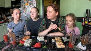 Мукбанг/Роллы/Вероника получила паспорт/Еда/Вкусная домашняя еда