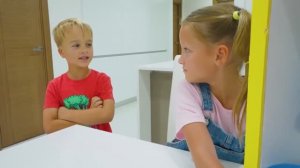 Крис и хорошие манеры