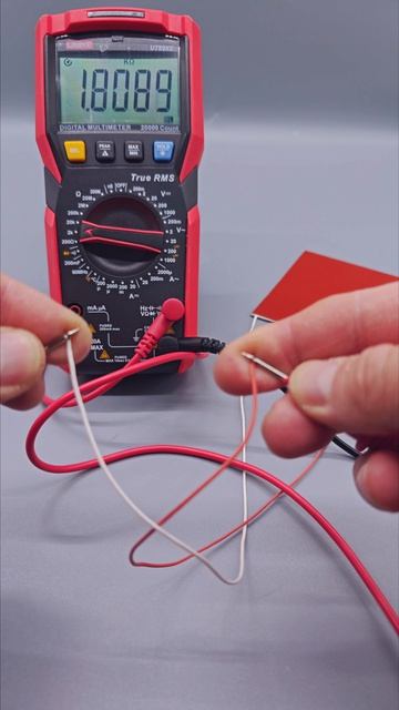 Силиконовый нагреватель 100х85 мм 240 В 32 Вт 160°С.