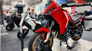 Мотофристайл и йети с Алтая: выставка "Мотовесна" открылась в Подмосковье