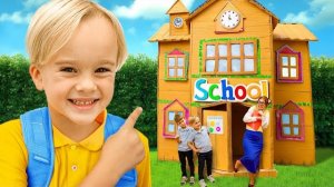 Творческие приключения в картонной школе с Крисом и его друзьями!