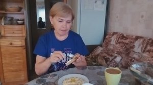 Целый день у печки. Из города в Деревню.