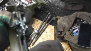 Замена задних колодок УАЗ Патриот с ручником