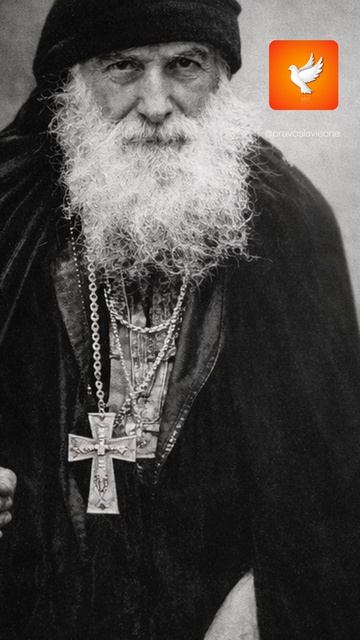 – Как молиться за врагов, отец Гавриил?  – Послушай, я тебе скажу!