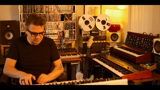 Uranus — Analog Chillwave Journey ｜ Space Synths, Nostalgic Guitar