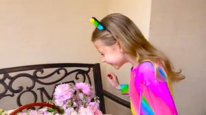 Настя узнает откуда берутся яйца на Пасху [get.gt]