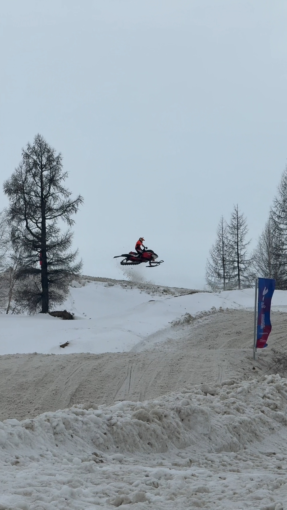 Финальный этап чемпионата и первенства России по кроссу на снегоходах