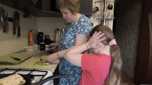 Любашины будни,ох деловые какие,советы мне раздают Квартиру я должна отдать ,а ещё чего мне сделать?