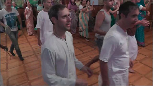 2016.07.31  ЕМ Адираса прабху. Гаура Арати. Новороссийск.