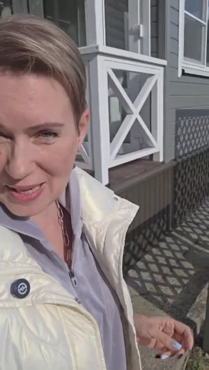 4 апреля | вышла в сад, всходы в теплице, нужно менять опоры для малины, когда открывать розы?