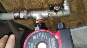 Анаэробный резьбовой сантехнический клей герметик.