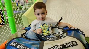 Эрик и Марк играют