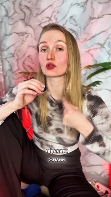 ВЫ С ТАКИМ УДОВОЛЬСТВИЕМ ПОКУПАЕТЕ ЭТИ БАНОЧКИ...