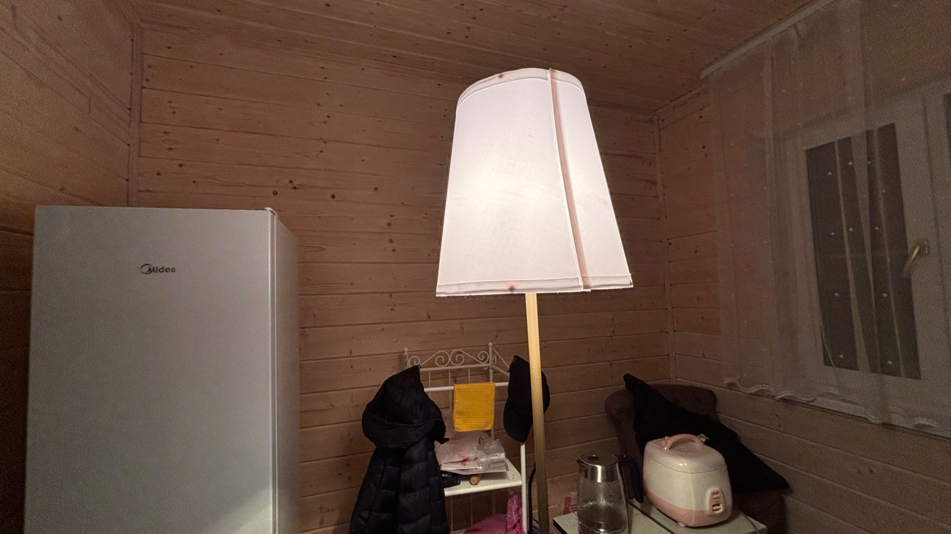 Вызвали электрика на дачу