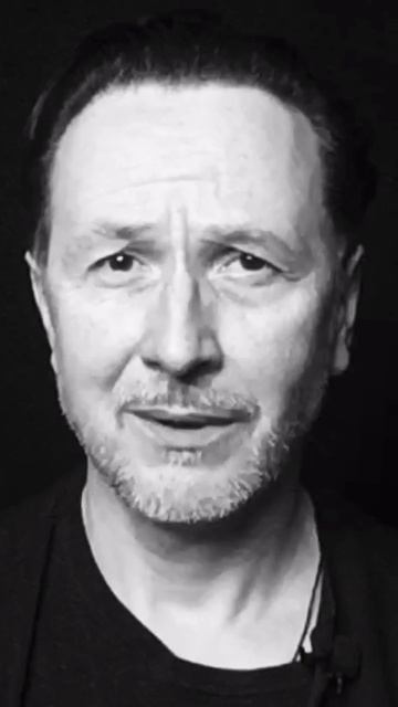 Игорь Северянин.Он тем хорош…#стих#серебряный век#северянин