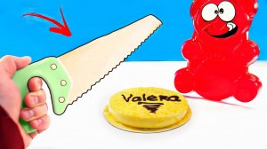 ПИЛА ДЛЯ ТОРТА И КРИЧАЩАЯ КУРИЦА - ЧТО ЭТО?!