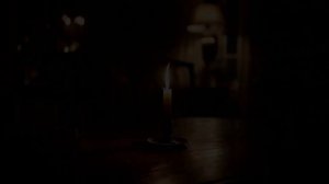 СВЕЧИ НА СТОЛЕ.  ШАНСОН.