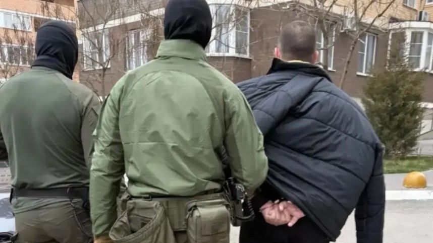 🔥КОМАНДИР РОСТОВСКОГО ГАИ ПОПАЛ ПОД УГОЛОВНОЕ ДЕЛО ЗА ВЗЯТКУ ОТ ДИРЕКТОРА СЛУЖБЫ ЭВАКУАЦИИ🔥