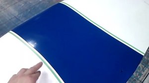 №51- Покрасил крыло синим цветом , снял маскировку.