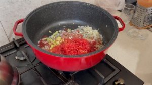 Соус с тефтелями